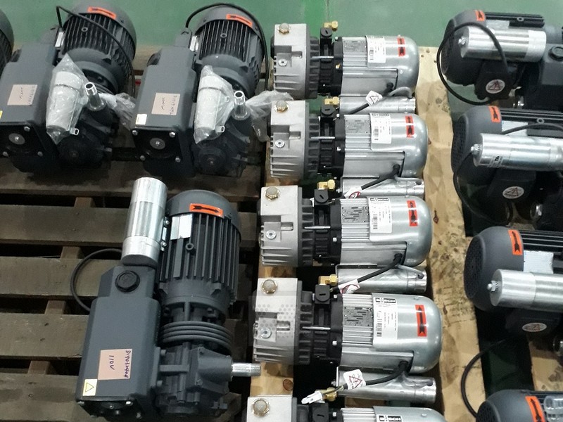 TC-420 油式不鏽鋼真空機